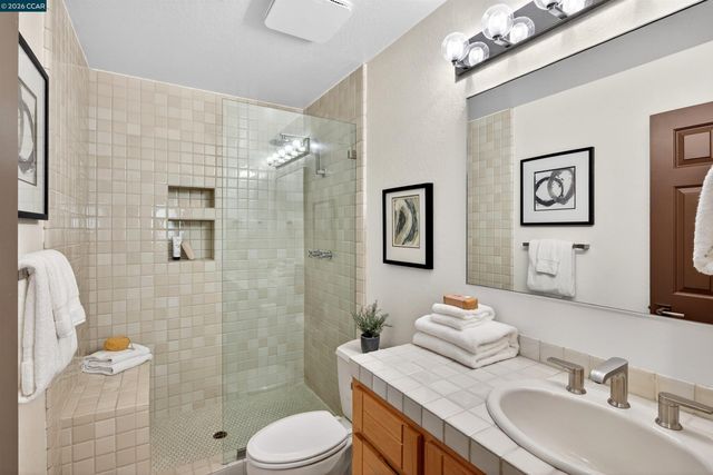 1219 Whispering Oaks Dr, Danville, CA 94506