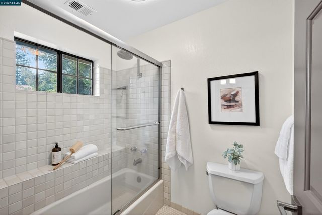 1219 Whispering Oaks Dr, Danville, CA 94506