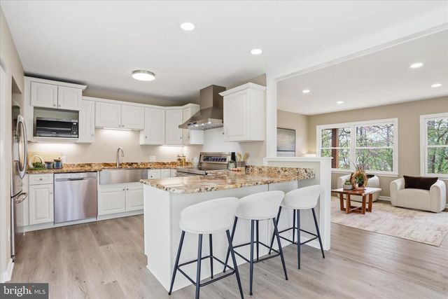 603 PERSIMMON LN, Shepherdstown, WV 25443
