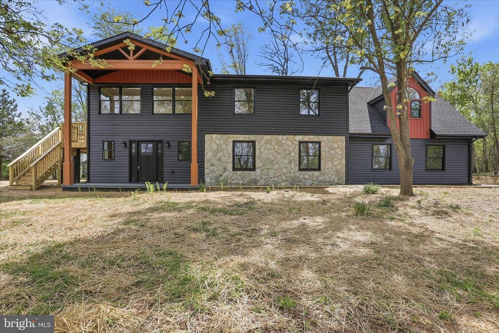 603 PERSIMMON LN, Shepherdstown, WV 25443