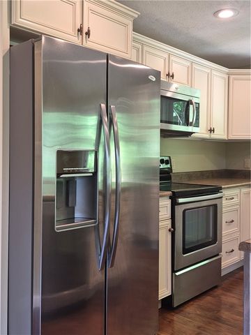 117 Cowpath Road, Independence, PA 15001