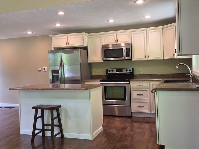 117 Cowpath Road, Independence, PA 15001