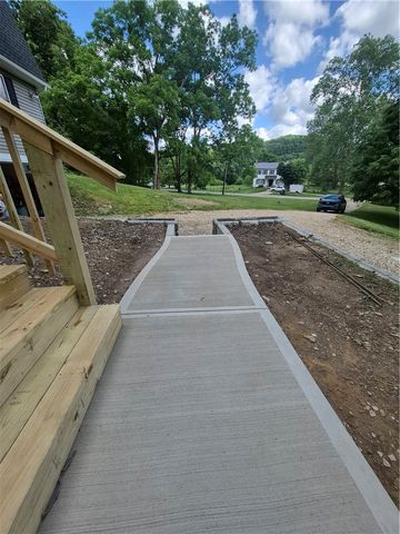117 Cowpath Road, Independence, PA 15001