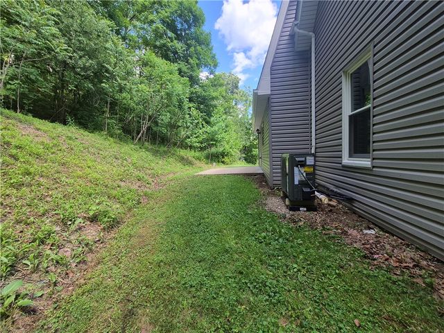 117 Cowpath Road, Independence, PA 15001