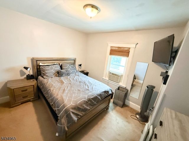26 Davey St, Bloomfield Twp., NJ 07003