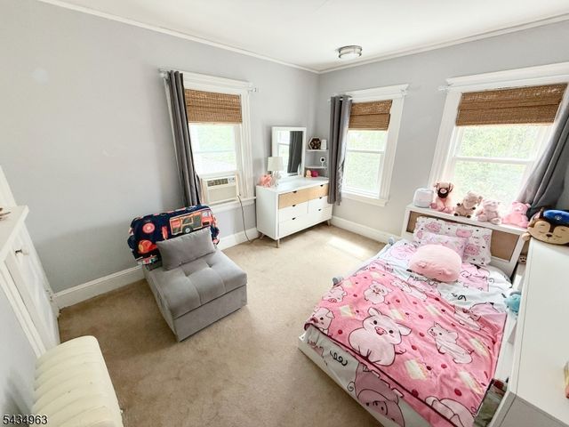 26 Davey St, Bloomfield Twp., NJ 07003