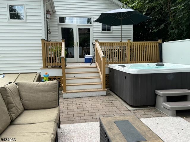 26 Davey St, Bloomfield Twp., NJ 07003