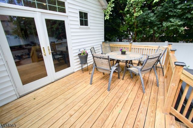 26 Davey St, Bloomfield Twp., NJ 07003