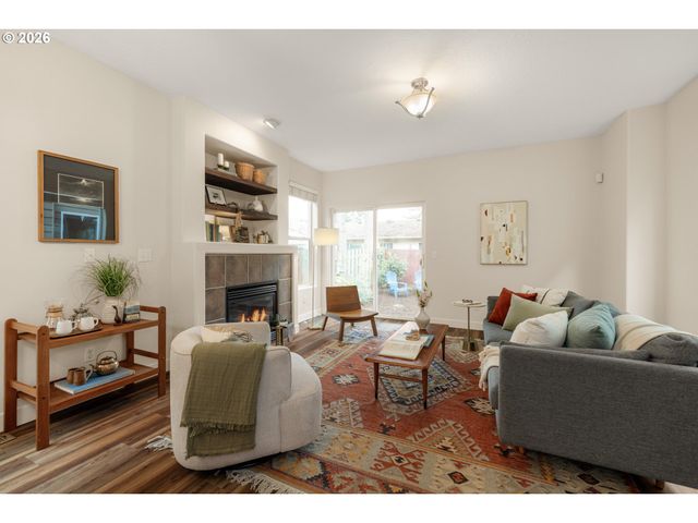 9217 N MACRUM Ave, Portland, OR 97203