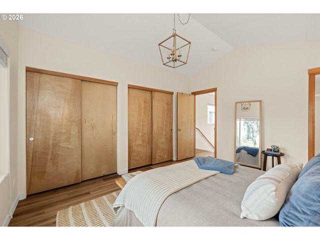 9217 N MACRUM Ave, Portland, OR 97203
