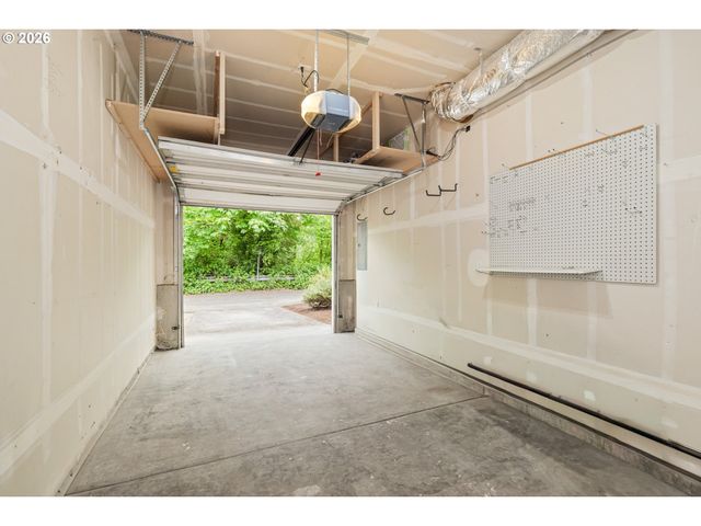 9217 N MACRUM Ave, Portland, OR 97203