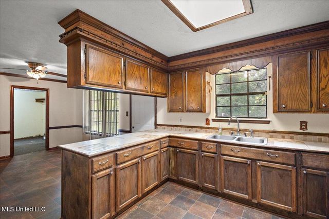 5001 Raintree Drive, Byram, MS 39272