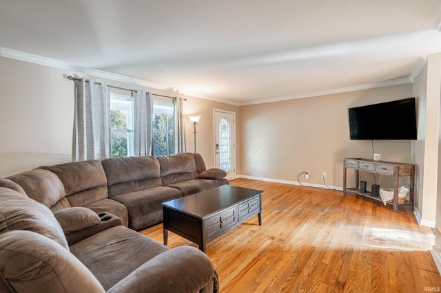 6970 S Maple Drive, Marion, IN 46953