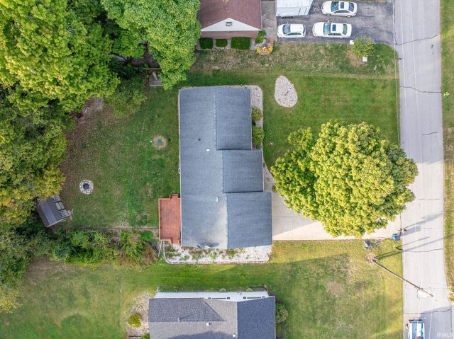 6970 S Maple Drive, Marion, IN 46953