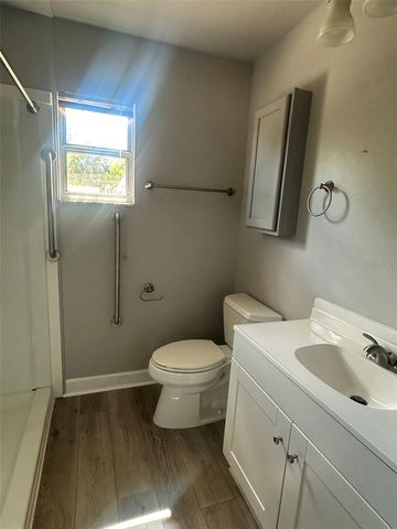 7326 11TH AVENUE N, St Petersburg, FL 33710