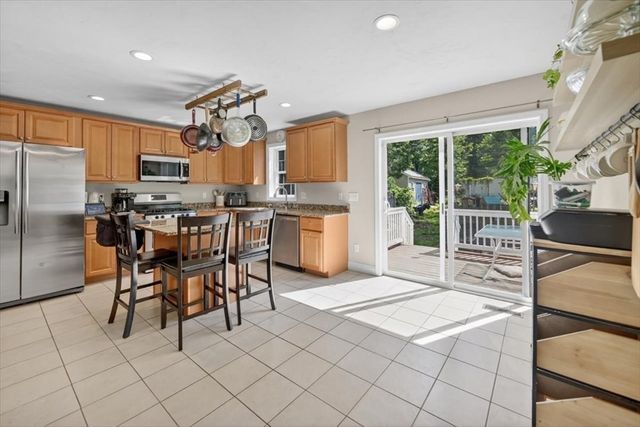 1074 Church St, New Bedford, MA 02745