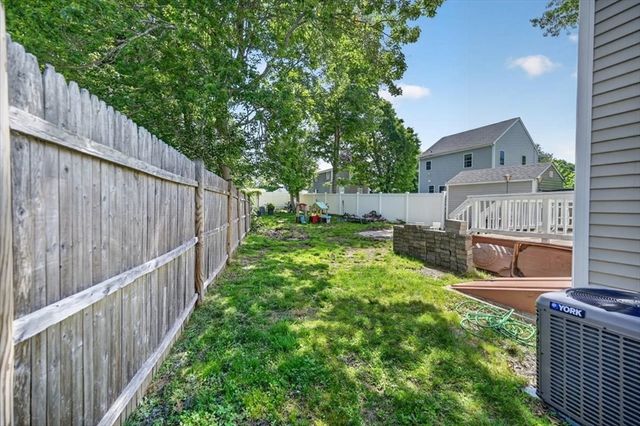 1074 Church St, New Bedford, MA 02745