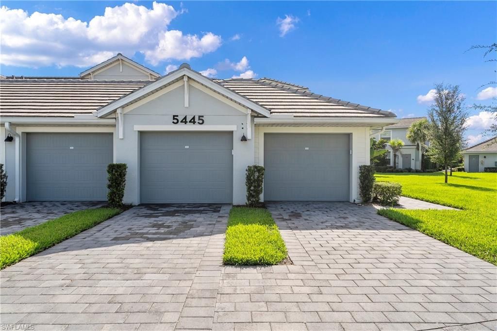5445 Double Eagle CIR 3016, AVE MARIA, FL 34142 — photo 4