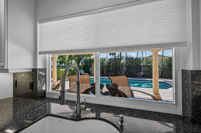 2600 NE 46th Street, Lighthouse Point, FL 33064