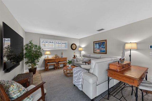 2600 NE 46th Street, Lighthouse Point, FL 33064