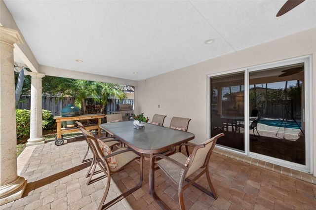 2600 NE 46th Street, Lighthouse Point, FL 33064