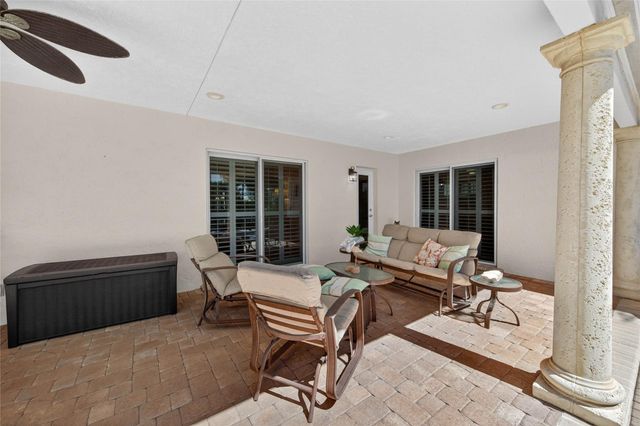 2600 NE 46th Street, Lighthouse Point, FL 33064