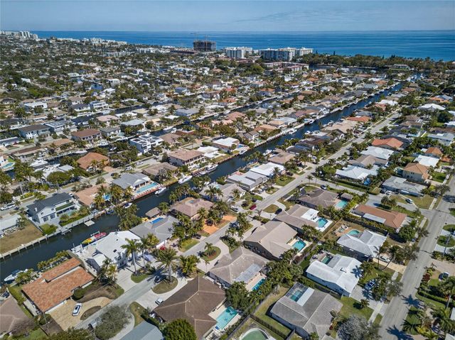 2600 NE 46th Street, Lighthouse Point, FL 33064