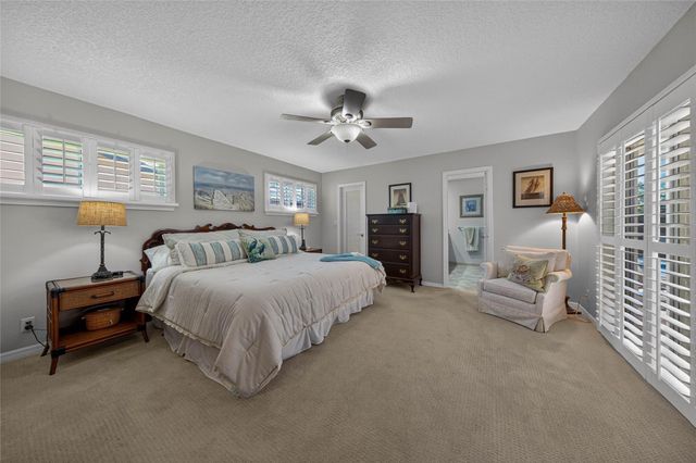 2600 NE 46th Street, Lighthouse Point, FL 33064