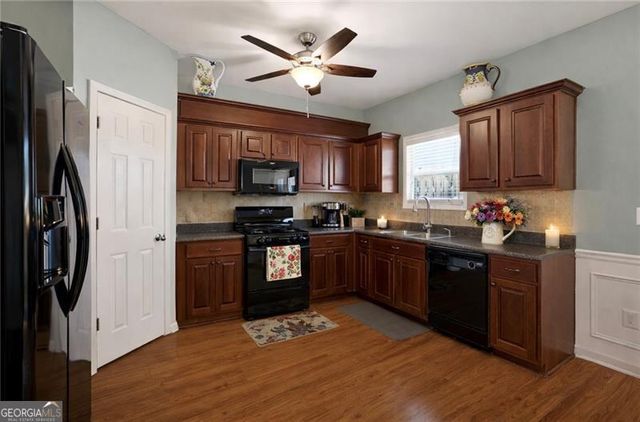 1959 Lakeshore Overlook Circle NW, Kennesaw, GA 30152