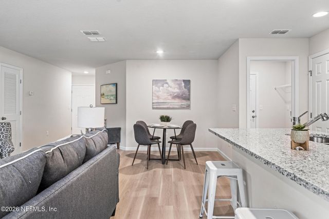 544 E 59TH Street, Jacksonville, FL 32208