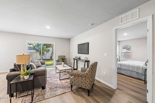 544 E 59TH Street, Jacksonville, FL 32208