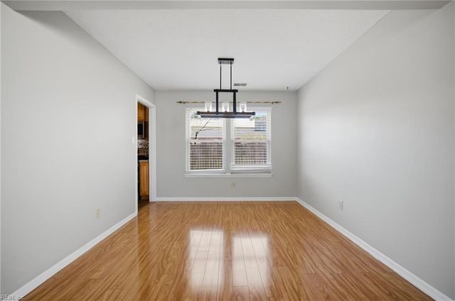 5237 Quarry LN, Virginia Beach, VA 23464