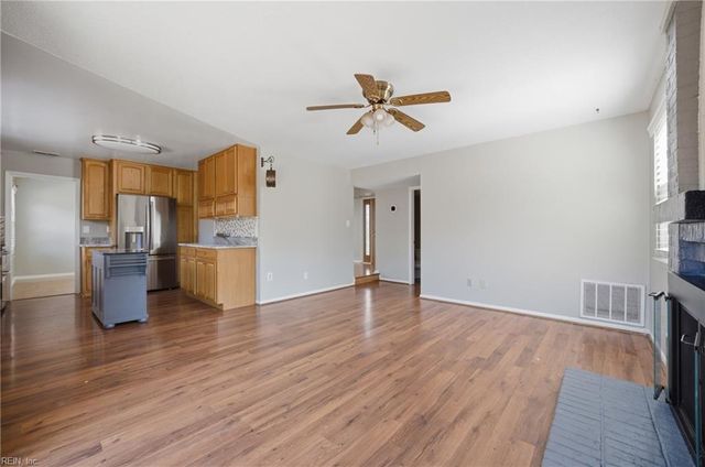 5237 Quarry LN, Virginia Beach, VA 23464