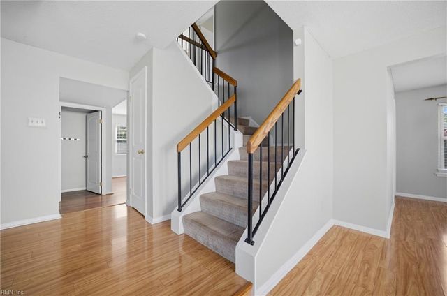 5237 Quarry LN, Virginia Beach, VA 23464