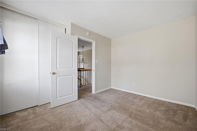 5237 Quarry LN, Virginia Beach, VA 23464