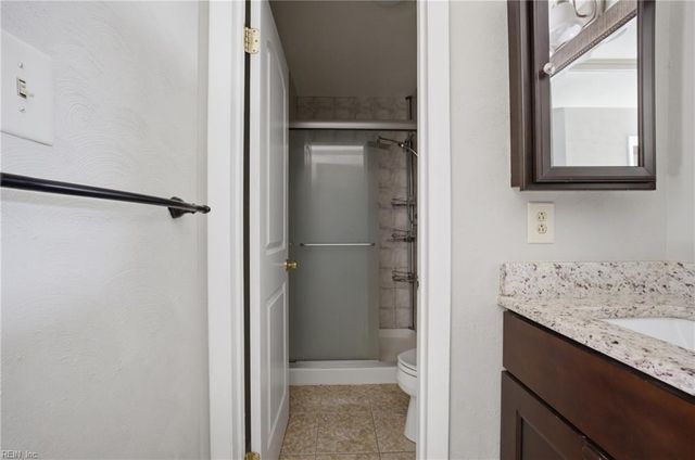 5237 Quarry LN, Virginia Beach, VA 23464