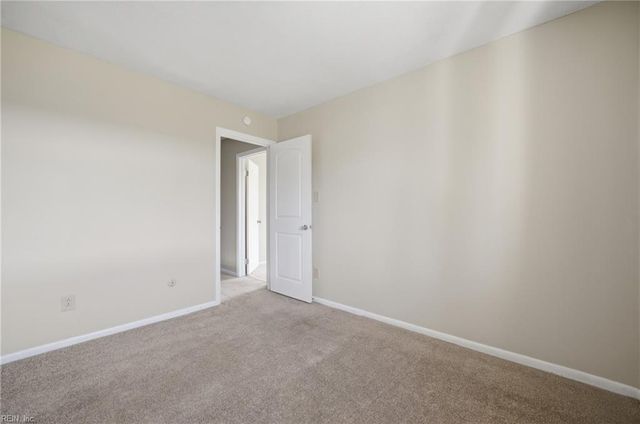 5237 Quarry LN, Virginia Beach, VA 23464