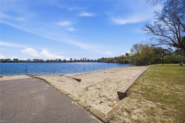 5237 Quarry LN, Virginia Beach, VA 23464