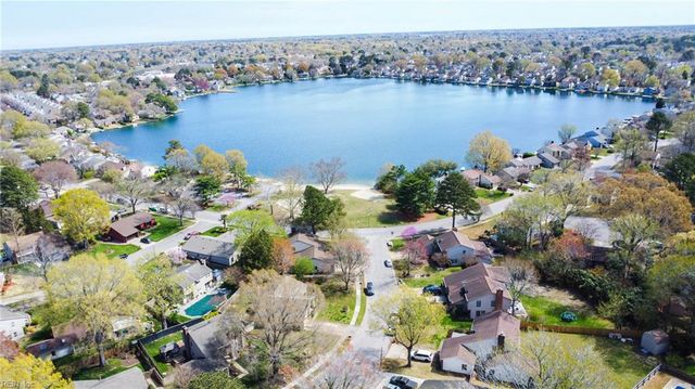 5237 Quarry LN, Virginia Beach, VA 23464