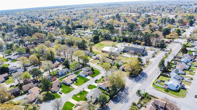 5237 Quarry LN, Virginia Beach, VA 23464