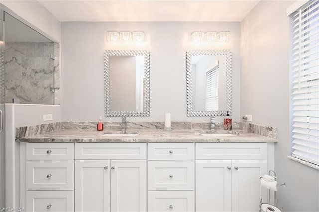 2460 Old Groves RD E-201, Naples, FL 34109