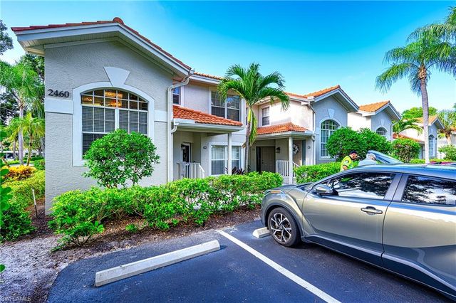 2460 Old Groves RD E-201, Naples, FL 34109