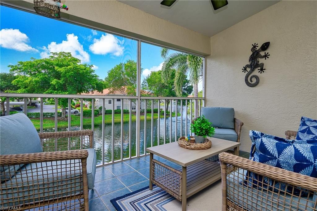 2460 Old Groves RD E-201, Naples, FL 34109