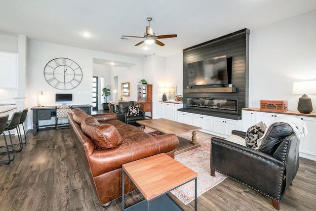 805 Karst CV, Georgetown, TX 78628