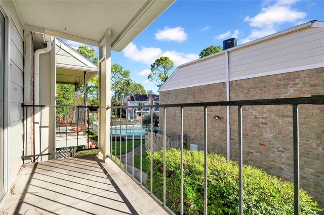 2800 Jeanetta Street 312, Houston, TX 77063