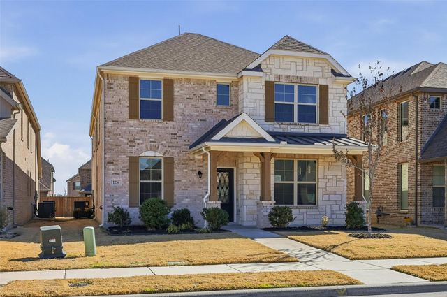 1236 Milfoil Drive, Justin, TX 76247