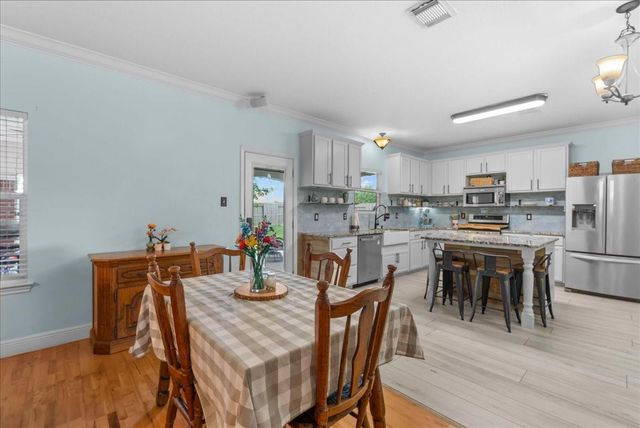 4506 Noble Court, Baytown, TX 77521