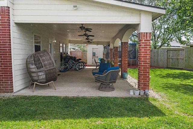 4506 Noble Court, Baytown, TX 77521