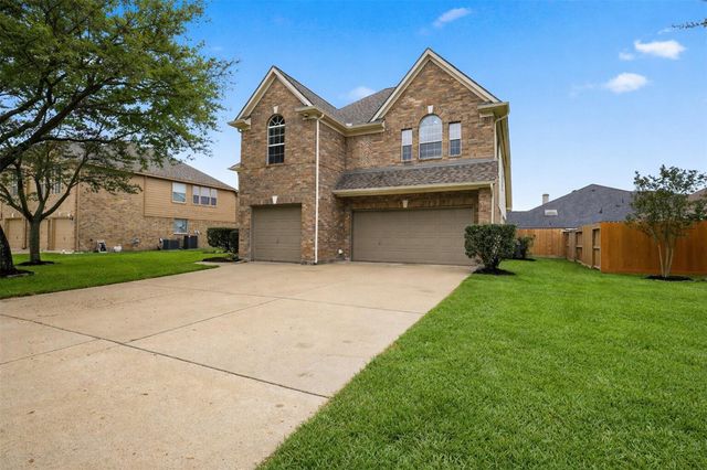 17406 N Riata Lake Drive, Cypress, TX 77433