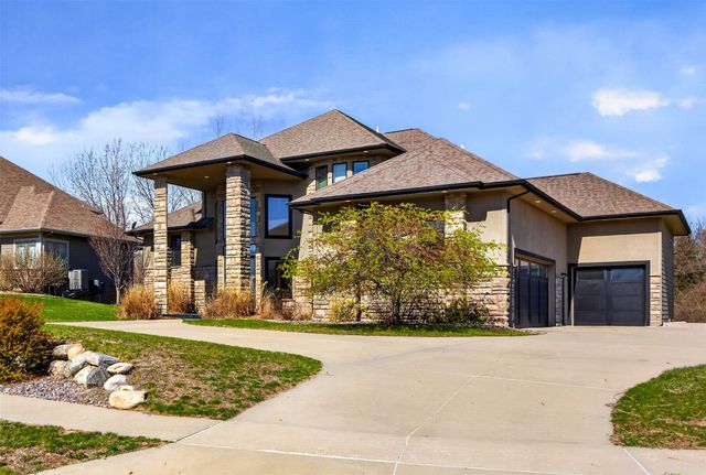 16761 Aurora Court, Clive, IA 50325